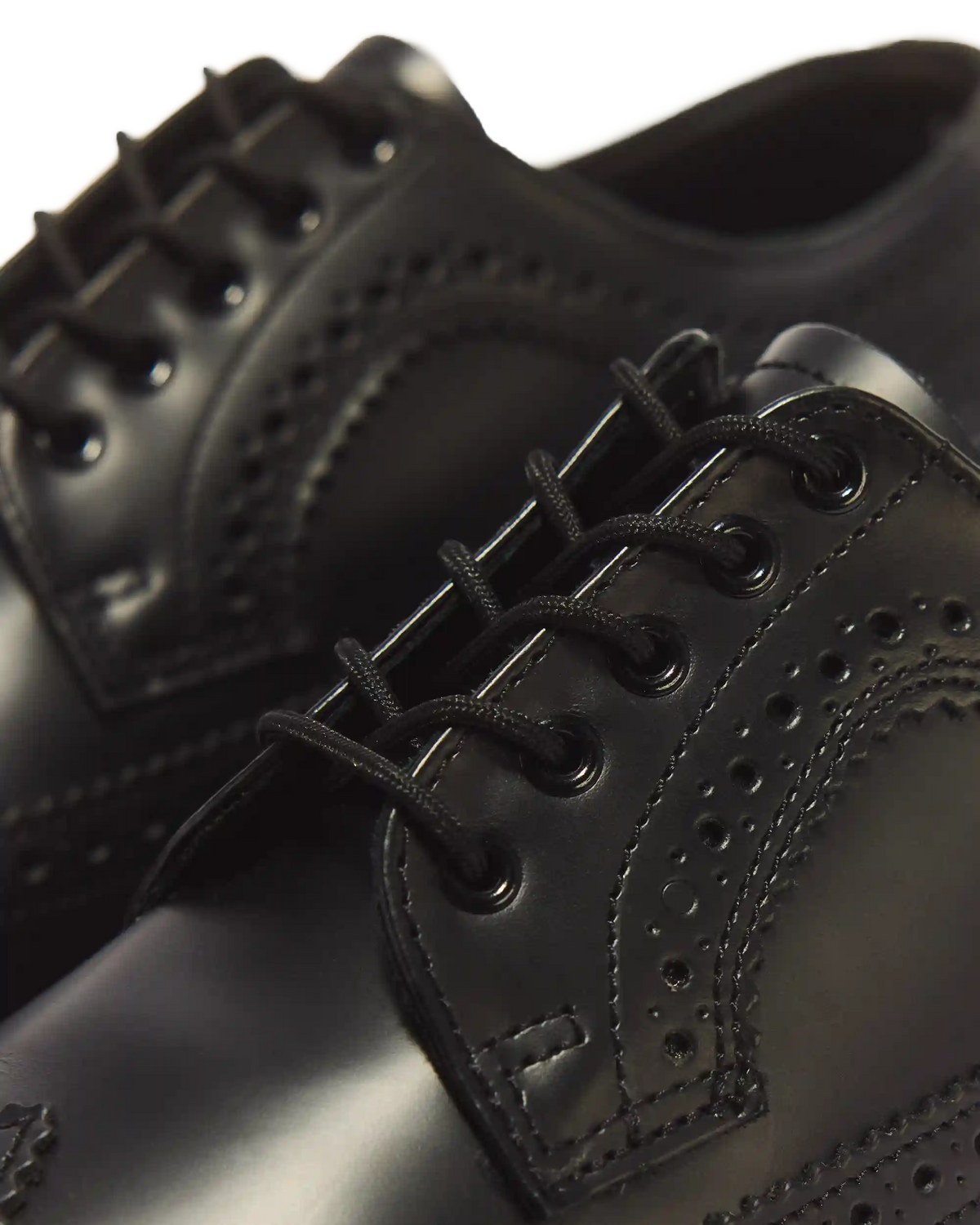3989 Yellow Stitch Smooth Leather Brogue Shoes
