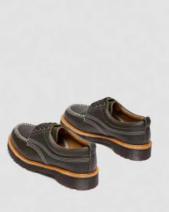 Lowell Wild Grain Leather Moc Toe Shoes