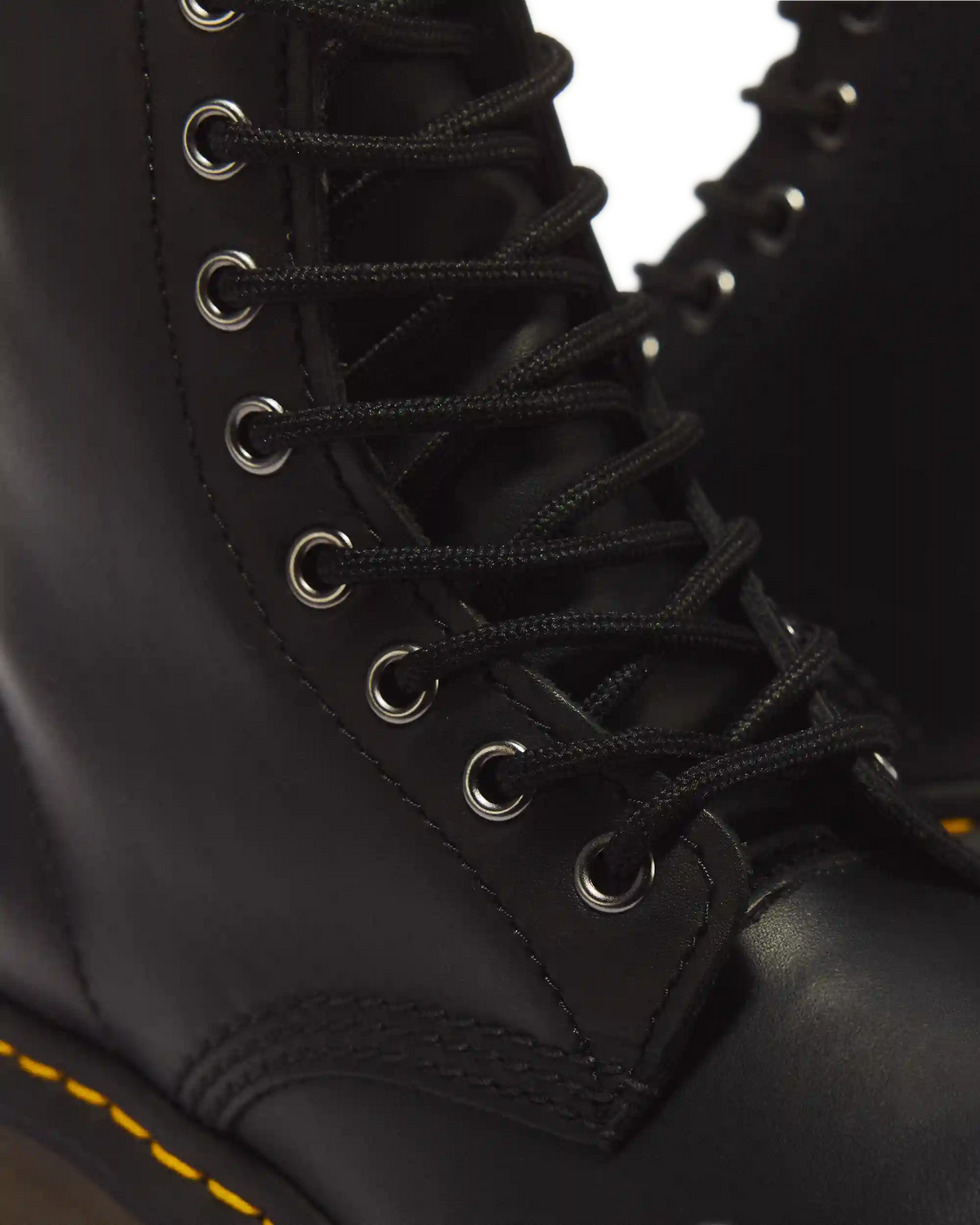 1460 Women's Nappa Leather Lace Up Boots