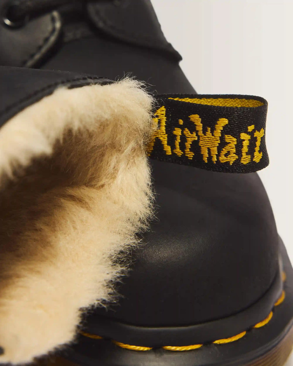 1460 Women's Faux Fur Lined Lace Up Boots