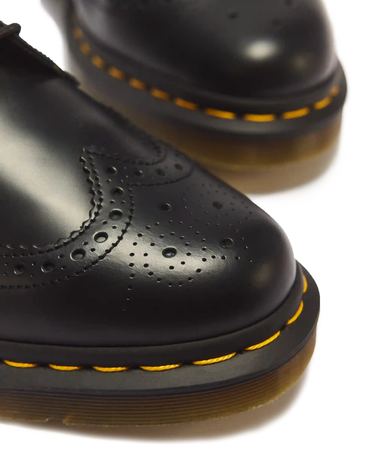 3989 Yellow Stitch Smooth Leather Brogue Shoes