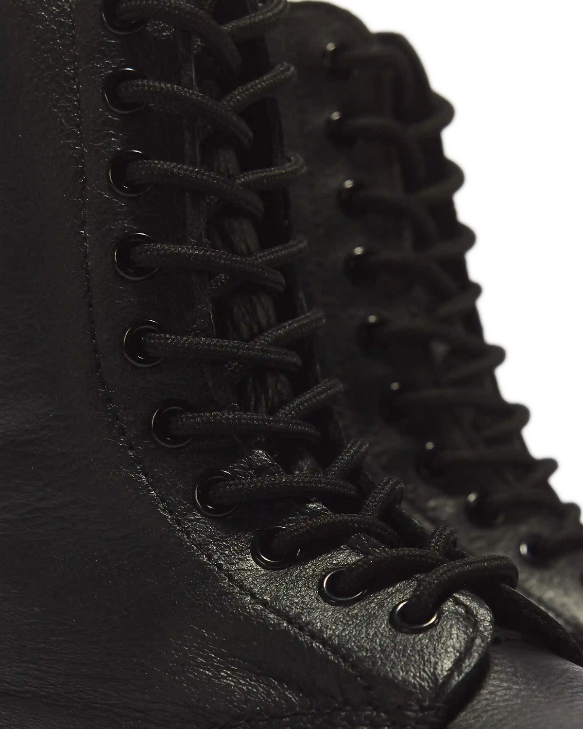 1490 Virginia Leather Mid Calf Boots