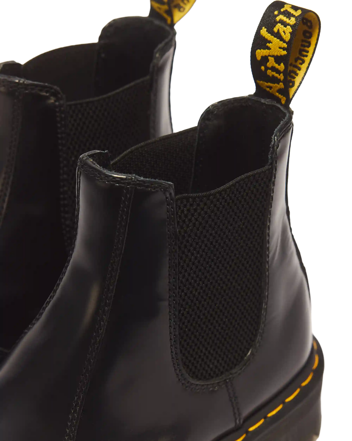 2976 Smooth Leather Platform Chelsea Boots