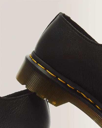 8065 Virginia Leather Mary Jane Shoes
