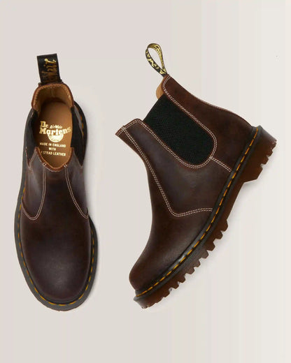 2976 Made in England Wax Commander Chelsea Boots