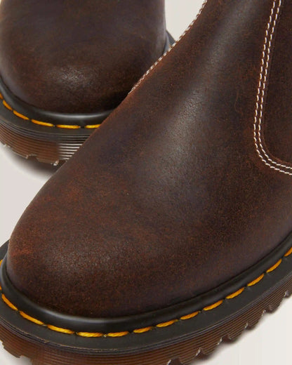2976 Made in England Wax Commander Chelsea Boots