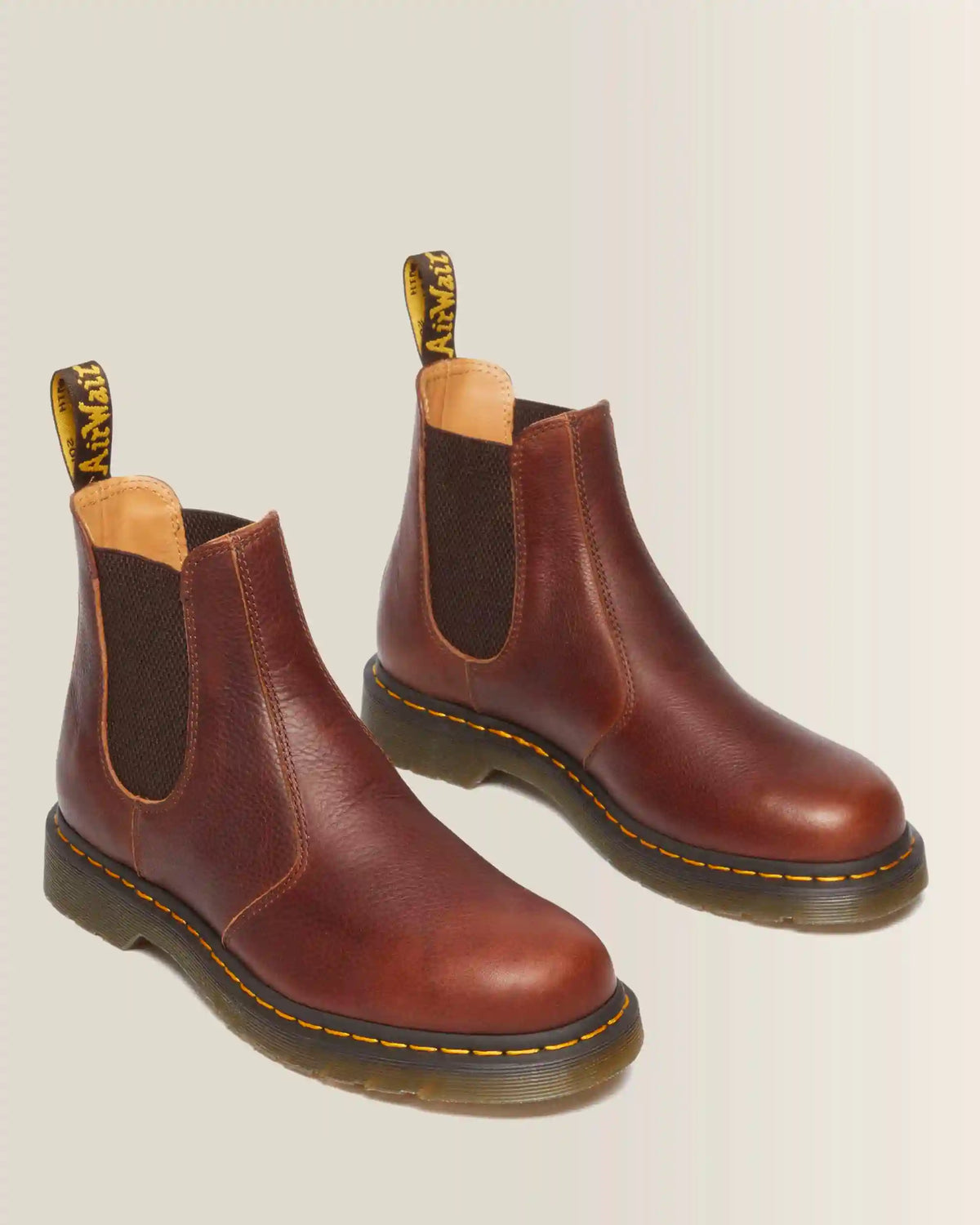 2976 Ambassador Leather Chelsea Boots