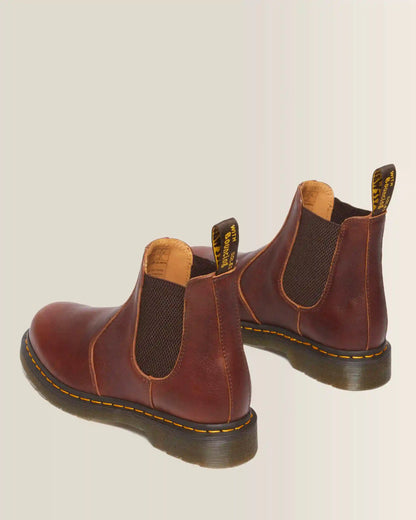 2976 Ambassador Leather Chelsea Boots