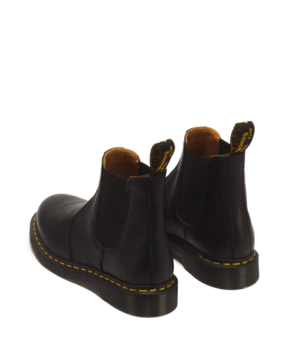 2976 Ambassador Leather Chelsea Boots
