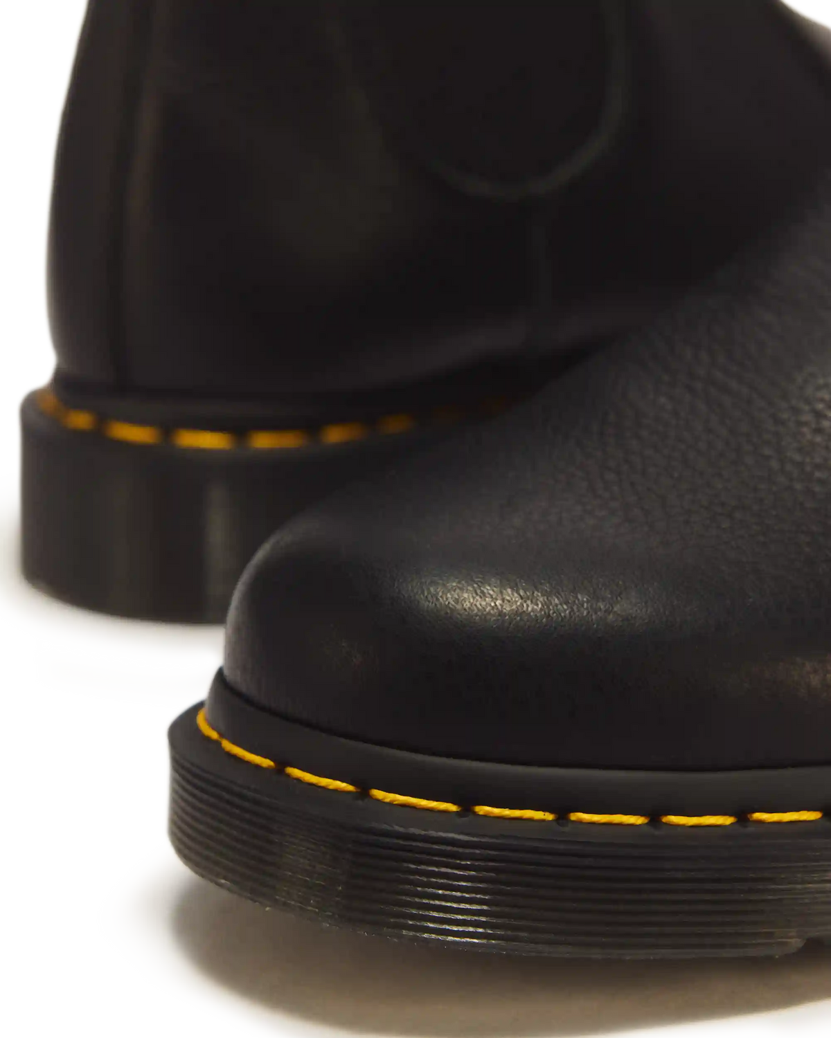 2976 Ambassador Leather Chelsea Boots