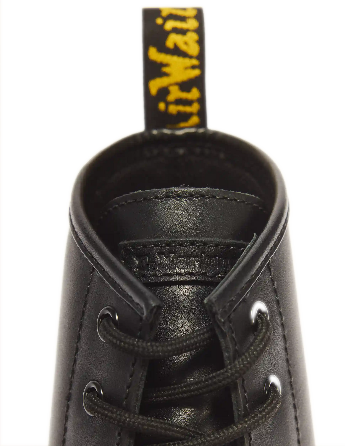 Brookline Chukka Leather Casual Boots