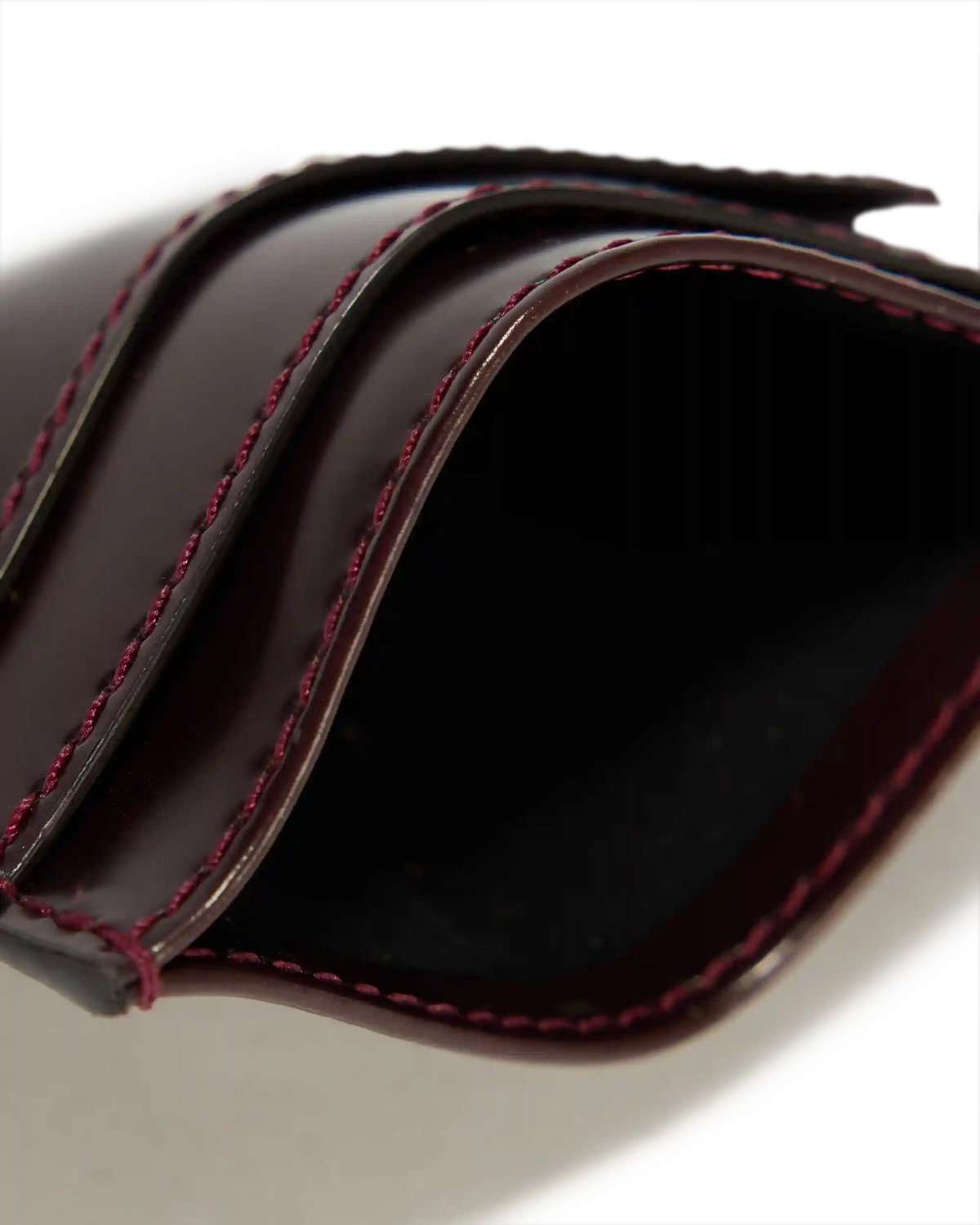 Cardholder II SLG Cherry Red Oxford Rub Off