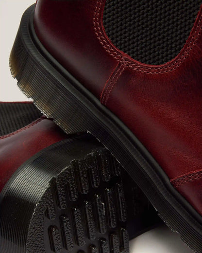 2976 Classic Calf Leather Chelsea Boots