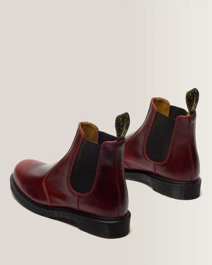 2976 Classic Calf Leather Chelsea Boots