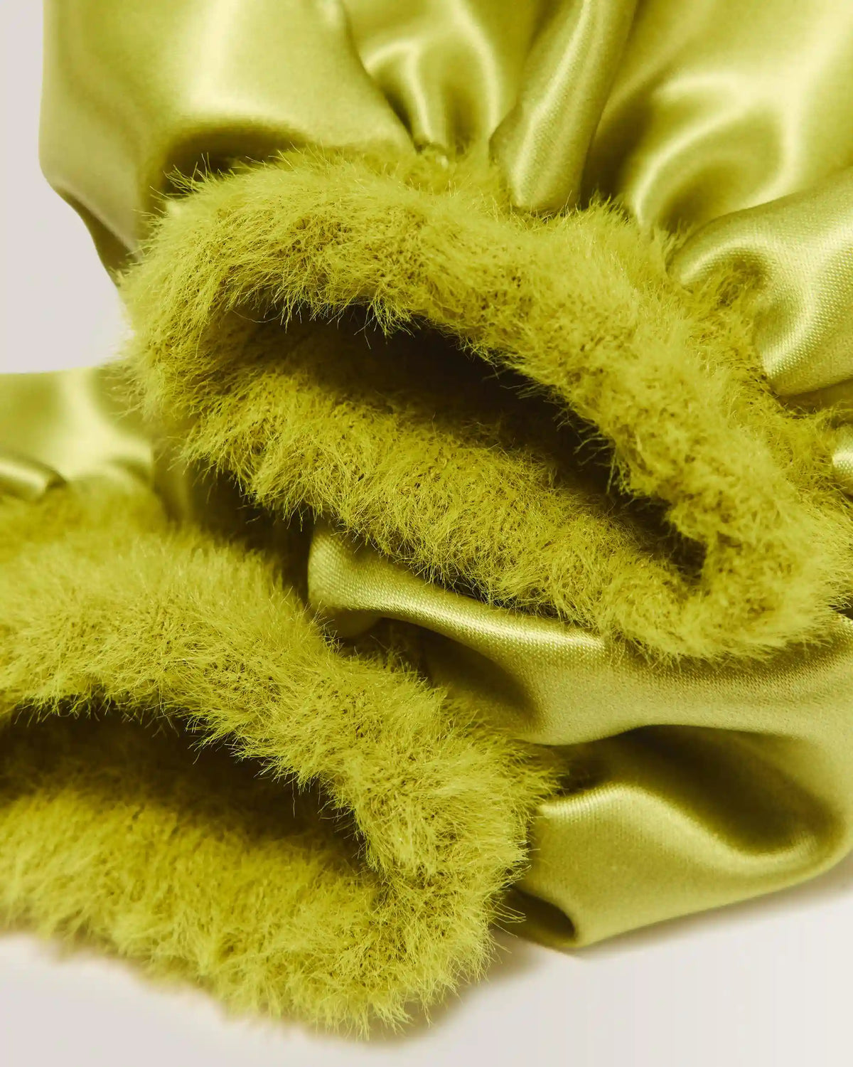 Satin Frill Fluffy Socks